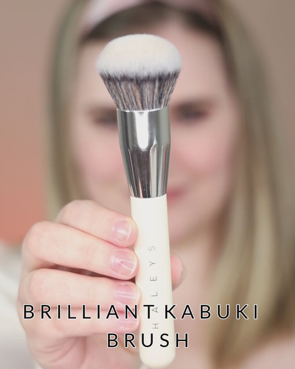 Kabuki Brush Dense Makeup