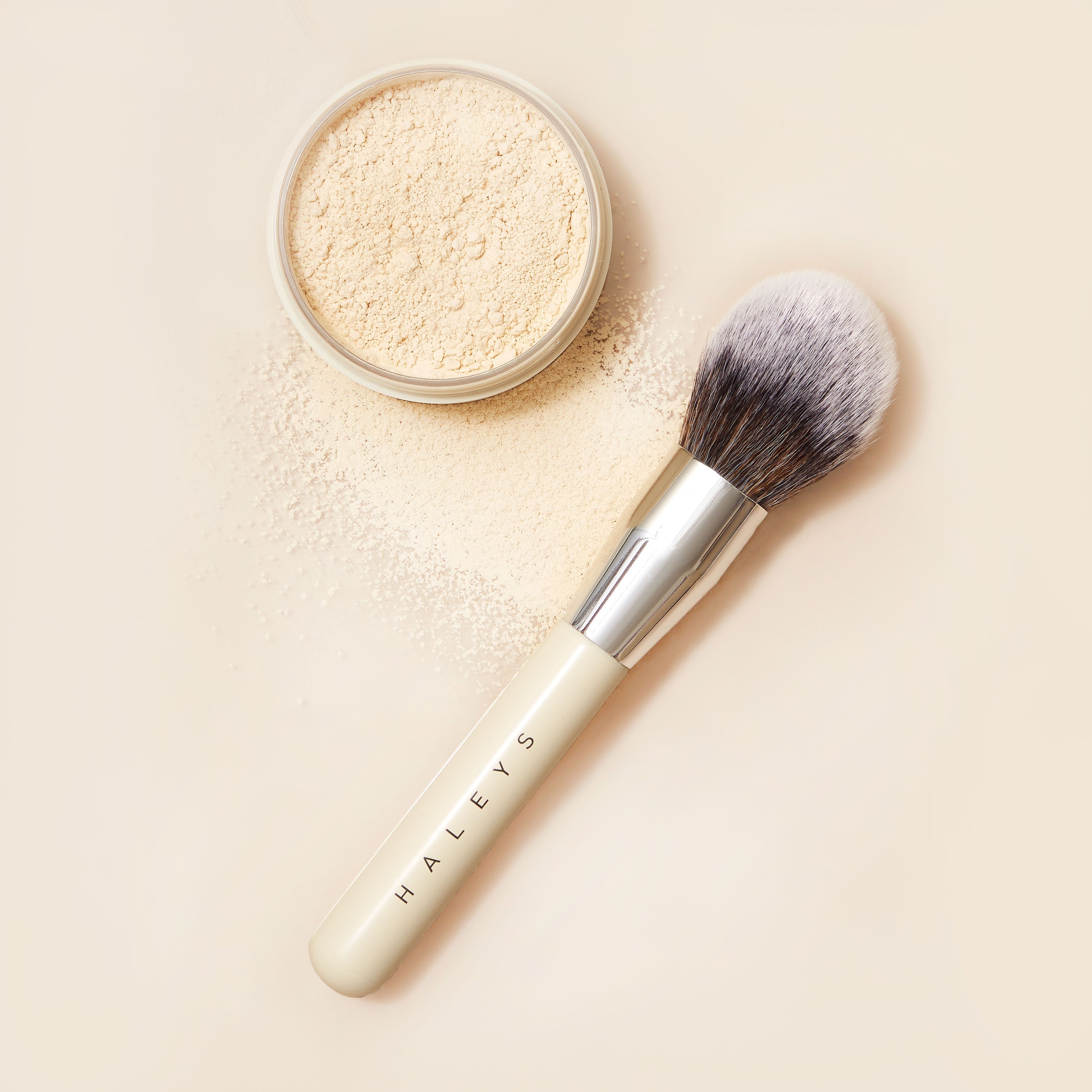 Brilliant Powder Brush